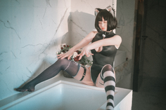 128.BamBi – Le chat de_teste la douche[25P-253M]